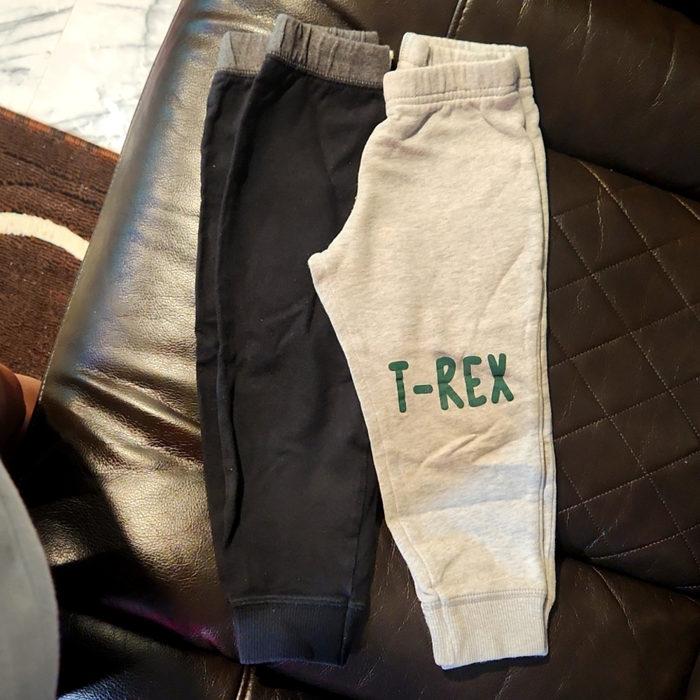 Kids clothes - Picture 2 of 2